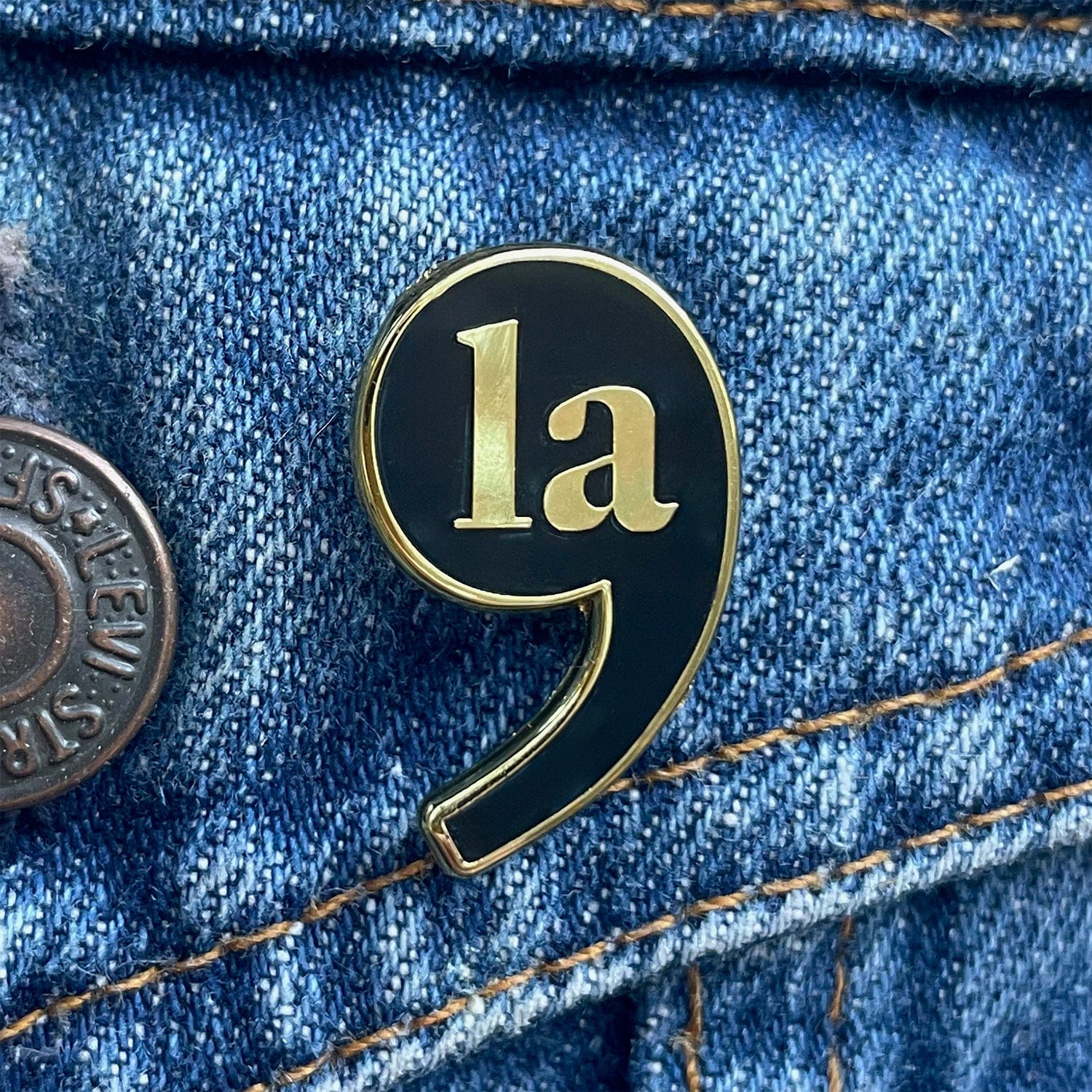 Comma La Pin - Image 3
