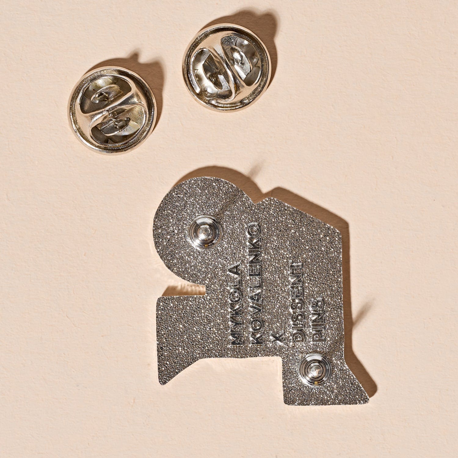 World Refugee Day Pin - Image 4